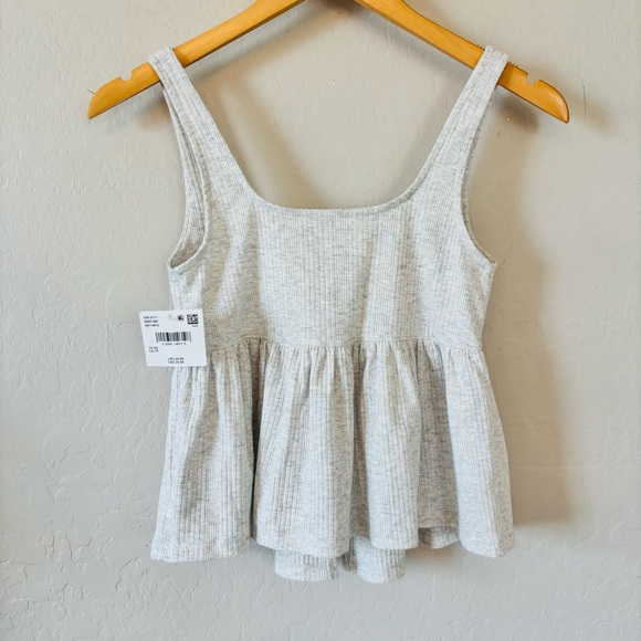 American Eagle Outfitters Light Gray Lace-Up Crop Top - Picture 7 of 10